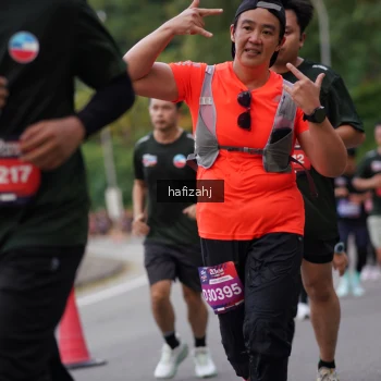 Runner Photo 3753765