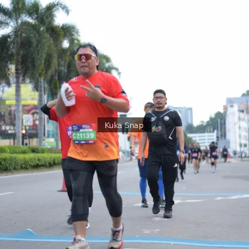 Runner Photo 3753794