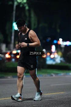 Runner Photo 3753824