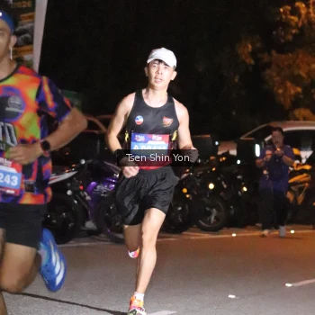 Runner Photo 3753855