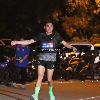 Runner Photo 3753866