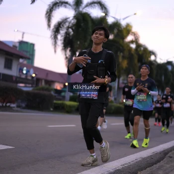 Runner Photo 3753882