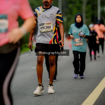 Runner Photo 3753912