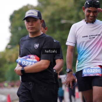 Runner Photo 3753991