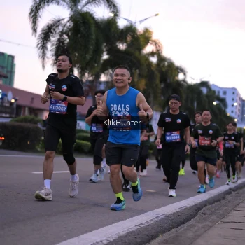 Runner Photo 3754007