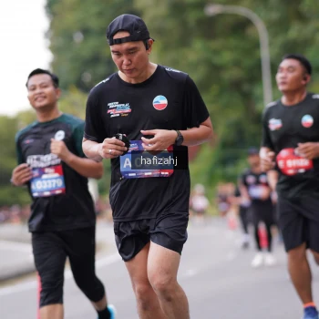 Runner Photo 3754014