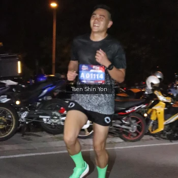 Runner Photo 3754036