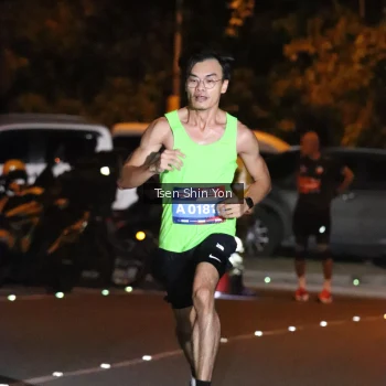 Runner Photo 3754046