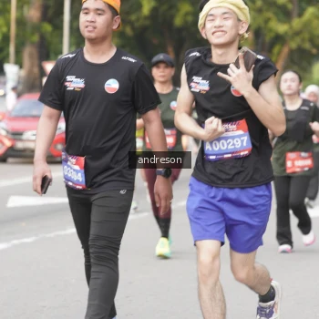Runner Photo 3754093