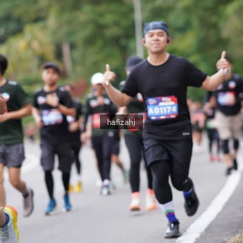 Runner Photo 3754095