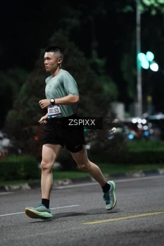 Runner Photo 3754102