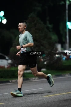 Runner Photo 3754113