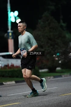 Runner Photo 3754134