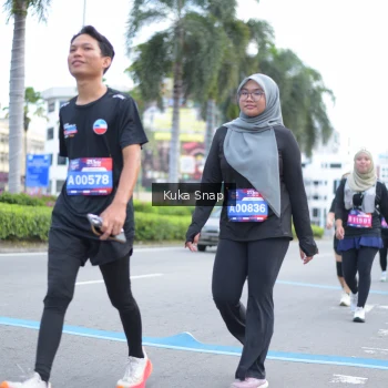 Runner Photo 3754159