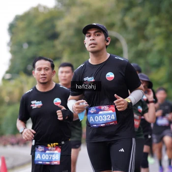 Runner Photo 3754186