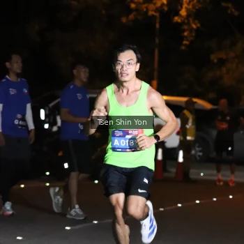 Runner Photo 3754192