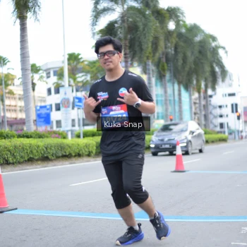 Runner Photo 3754206