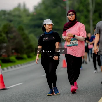 Runner Photo 3754216