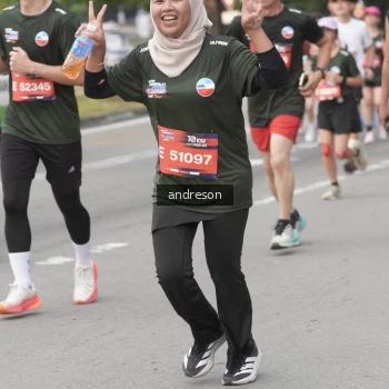 Runner Photo 3754265