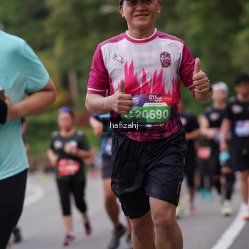 Runner Photo 3754302