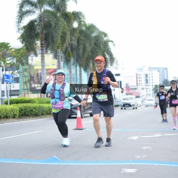 Runner Photo 3754310