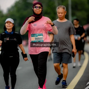 Runner Photo 3754342