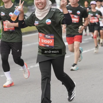 Runner Photo 3754374