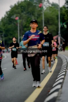 Runner Photo 3754468