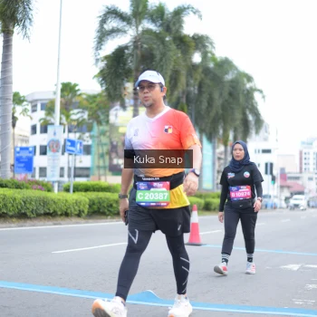 Runner Photo 3754518