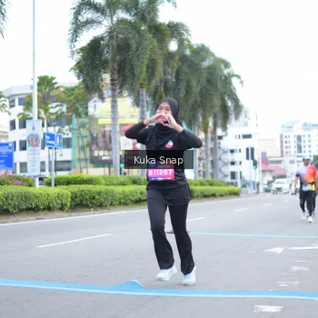 Runner Photo 3754534