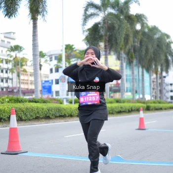 Runner Photo 3754535