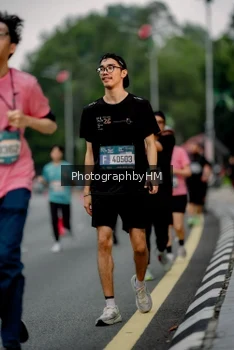 Runner Photo 3754616