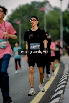 Runner Photo 3754641