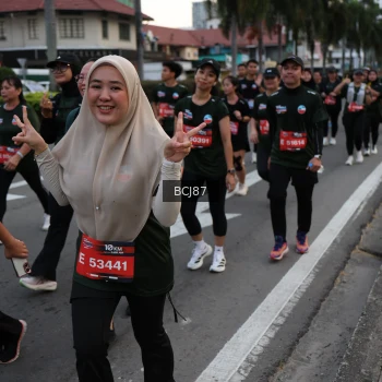 Runner Photo 3754665