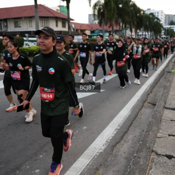 Runner Photo 3754703