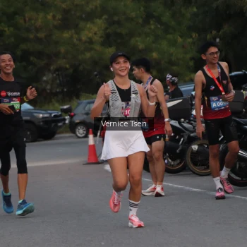 Runner Photo 3754721