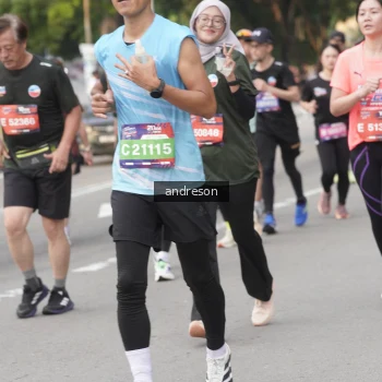 Runner Photo 3754747