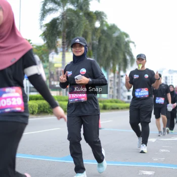 Runner Photo 3754753