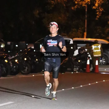 Runner Photo 3754774