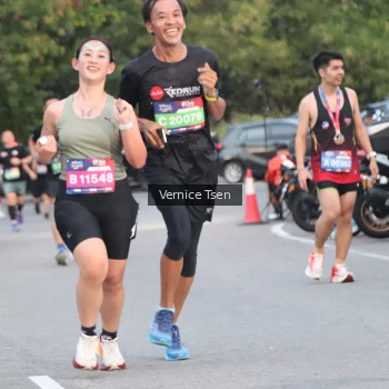 Runner Photo 3754816
