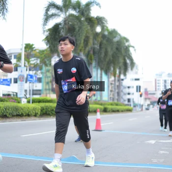 Runner Photo 3754862