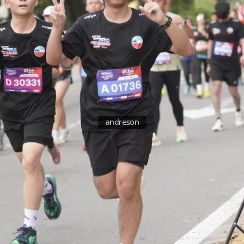Runner Photo 3754902