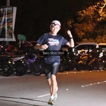 Runner Photo 3754915