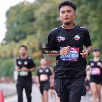 Runner Photo 3754929