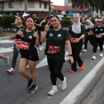 Runner Photo 3754939