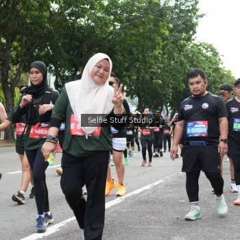 Runner Photo 3754998
