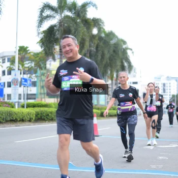 Runner Photo 3755022