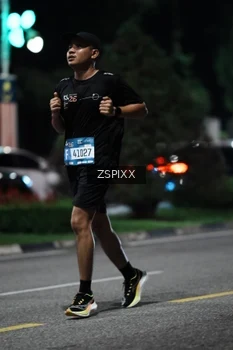 Runner Photo 3755105
