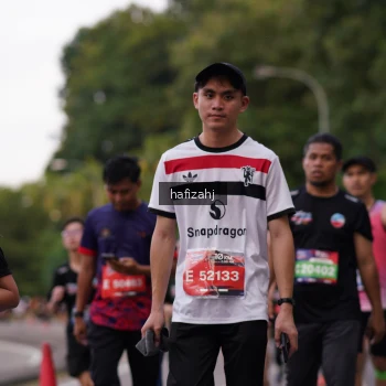 Runner Photo 3755111