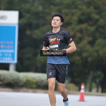 Runner Photo 3755172